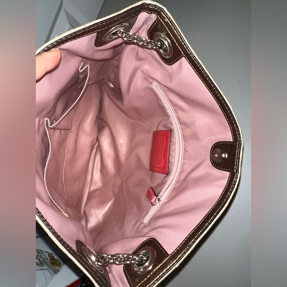 👜 Coach Neutral Logo Chain Bag - Picture 5 of 14